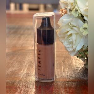 New TEMPTU Brilliant Glow Illuminating PRIMER & SKIN PERFECTOR in MEDIUM/DEEP!
